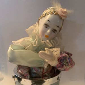 MUSIC BOX
